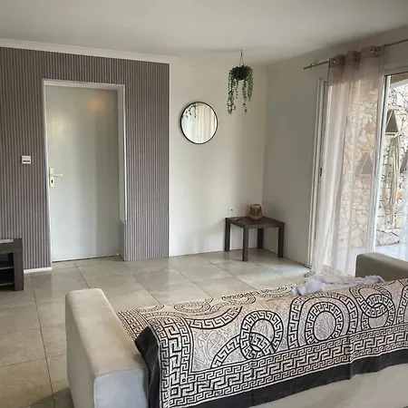 Appartement Nimes A Exterior foto