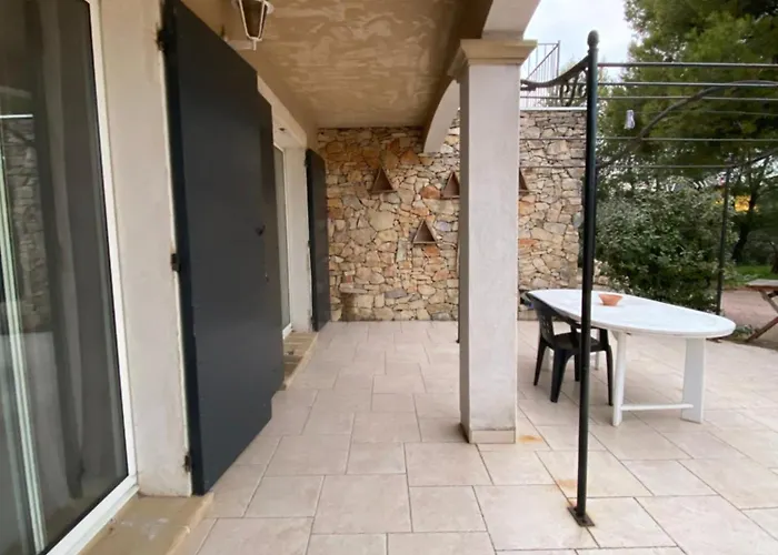 Appartement Nimes A