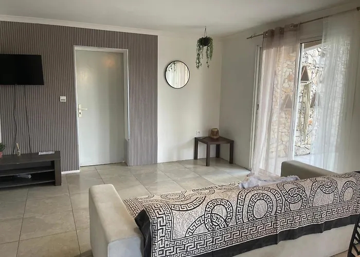 Appartement Nimes A